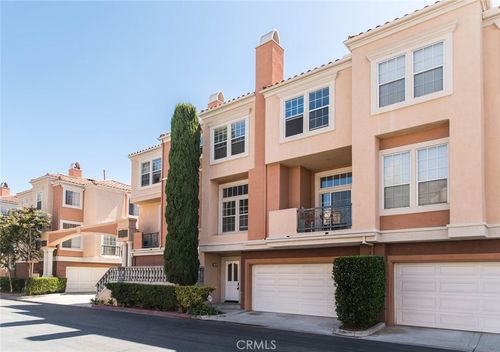 14 Bettoni Aisle, Irvine, CA, 92606 | Card Image