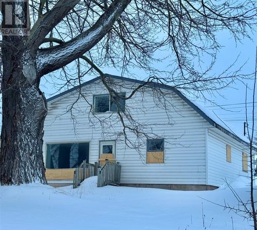13 Middle Rd, Deer Lake, NL, A8A1T4 | Card Image