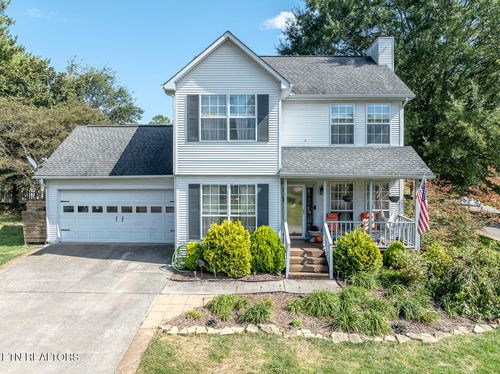 1246 Edenbridge Way, Knoxville, TN, 37923-6614 | Card Image