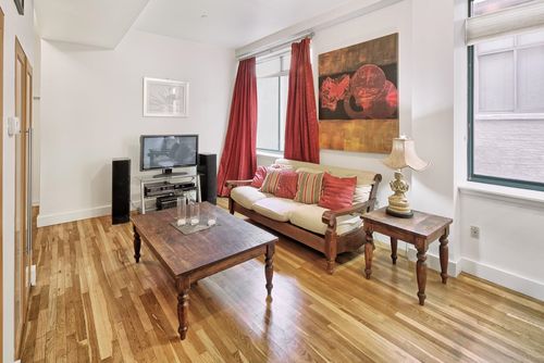 b201-518-530 Gregory Ave, Weehawken, NJ, 07086-5706 | Card Image