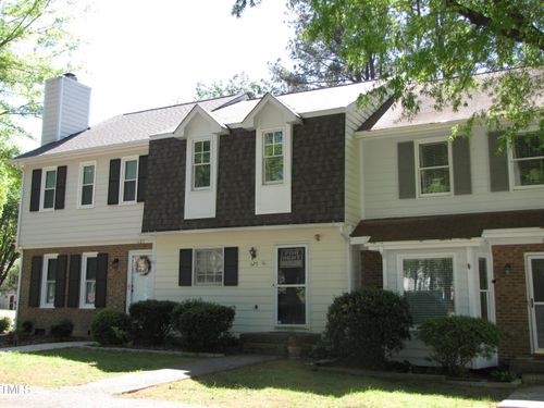 629 Middleton Ave, Cary, NC, 27513-4430 | Card Image