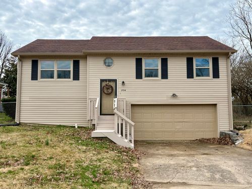 1704 Masters Ln, Lexington, KY, 40515-1325 | Card Image