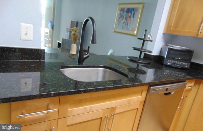 APT-511 - 7500 Woodmont Ave, Condo with 1 bedrooms, 1 bathrooms and null parking in BETHESDA MD | Image 8