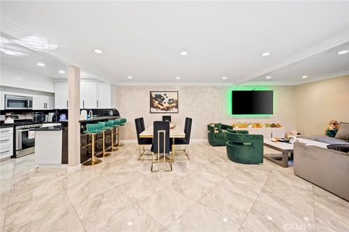 78-7924 Woodman Ave, Panorama City, CA, 91402 | Card Image