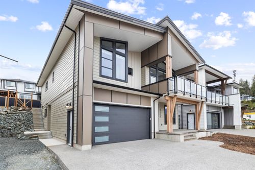 47256 Valerie Place, Chilliwack, BC, V2P7W9 | Card Image