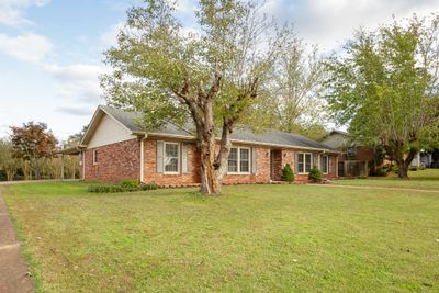 174 Chaparral Dr, House other with 3 bedrooms, 2 bathrooms and 2 parking in Florence AL | Image 2