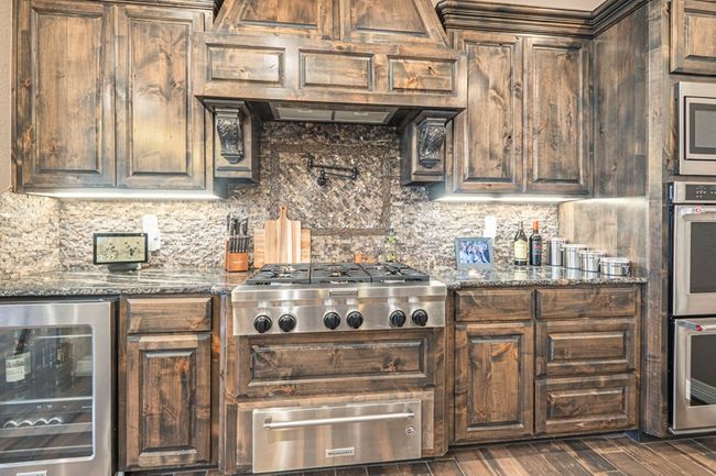7113 E County Road 114, House other with 4 bedrooms, 4 bathrooms and 3 parking in Midland TX | Image 23