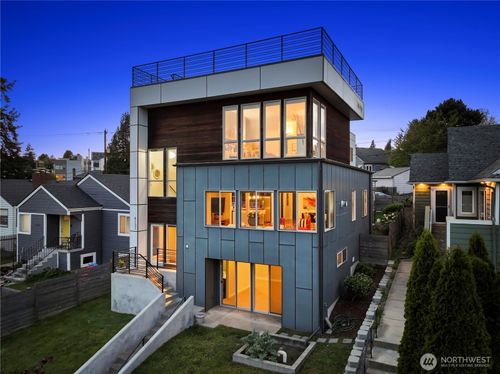 4137 Fauntleroy Way Sw, Seattle, WA, 98126-2609 | Card Image