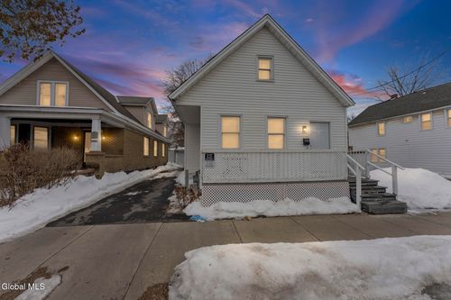 494 Hulett Street, Schenectady, NY, 12307 | Card Image