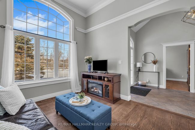 248 Levis St, House other with 4 bedrooms, 3 bathrooms and 6 parking in Bourget ON | Image 4
