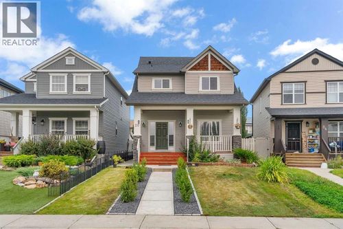 {{alt}} | Card Image