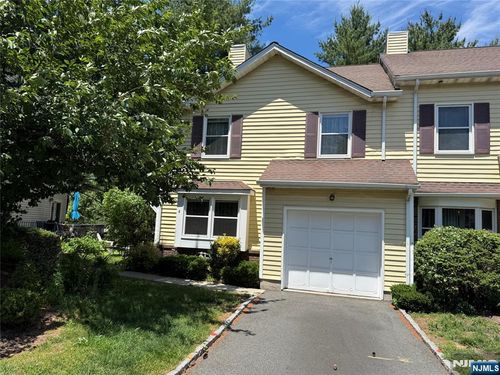 6 Chris Ct, Fair Lawn, NJ, 07410-4300 | Card Image
