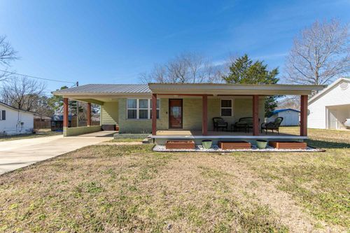 329 Mimosa St, Adamsville, TN, 38310-1917 | Card Image