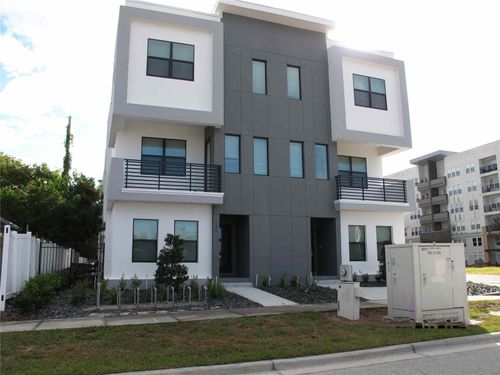 145 W Grant St, ORLANDO, FL, 32806-3955 | Card Image