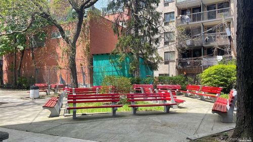 721-142-05 Roosevelt Ave, Flushing, NY, 11354 | Card Image
