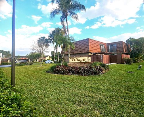 1201 Sw 120th Way, Davie, FL, 33325-3871 | Card Image