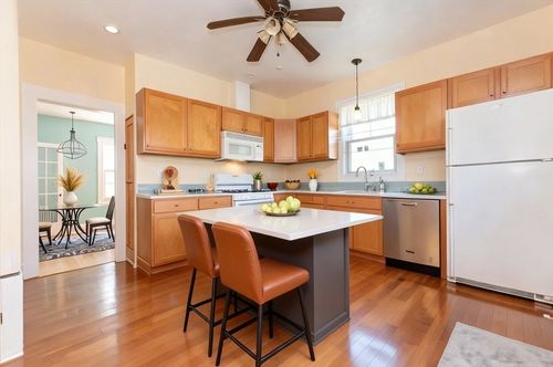 42-42 Alder St, Waltham, MA, 02453-0504 | Card Image