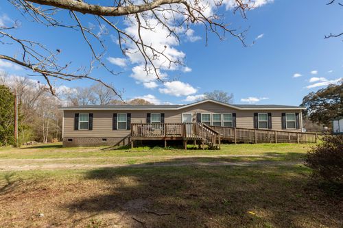 161 Wagon Trail Rd, Ridgeville, SC, 29472-7615 | Card Image