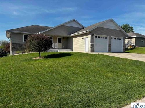 1924 Rock Ridge Lane, St. Peter, MN, 56082 | Card Image
