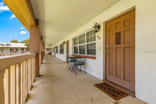 apt-218-650 Pinellas Point Dr S, ST PETERSBURG, FL, 33705-6263 | Card Image