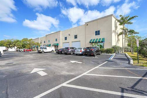 b-3-1071 Nw 31st Ave, Pompano Beach, FL, 33069-1104 | Card Image
