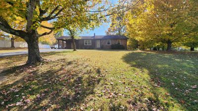 8205 Cedar Grove Rd, House other with 3 bedrooms, 1 bathrooms and 6 parking in Big Sandy TN | Image 2