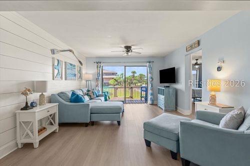 c102-6 Cedar Reef Dr, Saint Helena Island, SC, 29920-5077 | Card Image