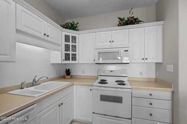 A2 - 2913 Pointe West Dr, Condo with 2 bedrooms, 2 bathrooms and null parking in Emerald Isle NC | Image 22