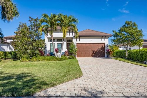 635 96th Avenue N, Naples, FL, 34108 | Card Image