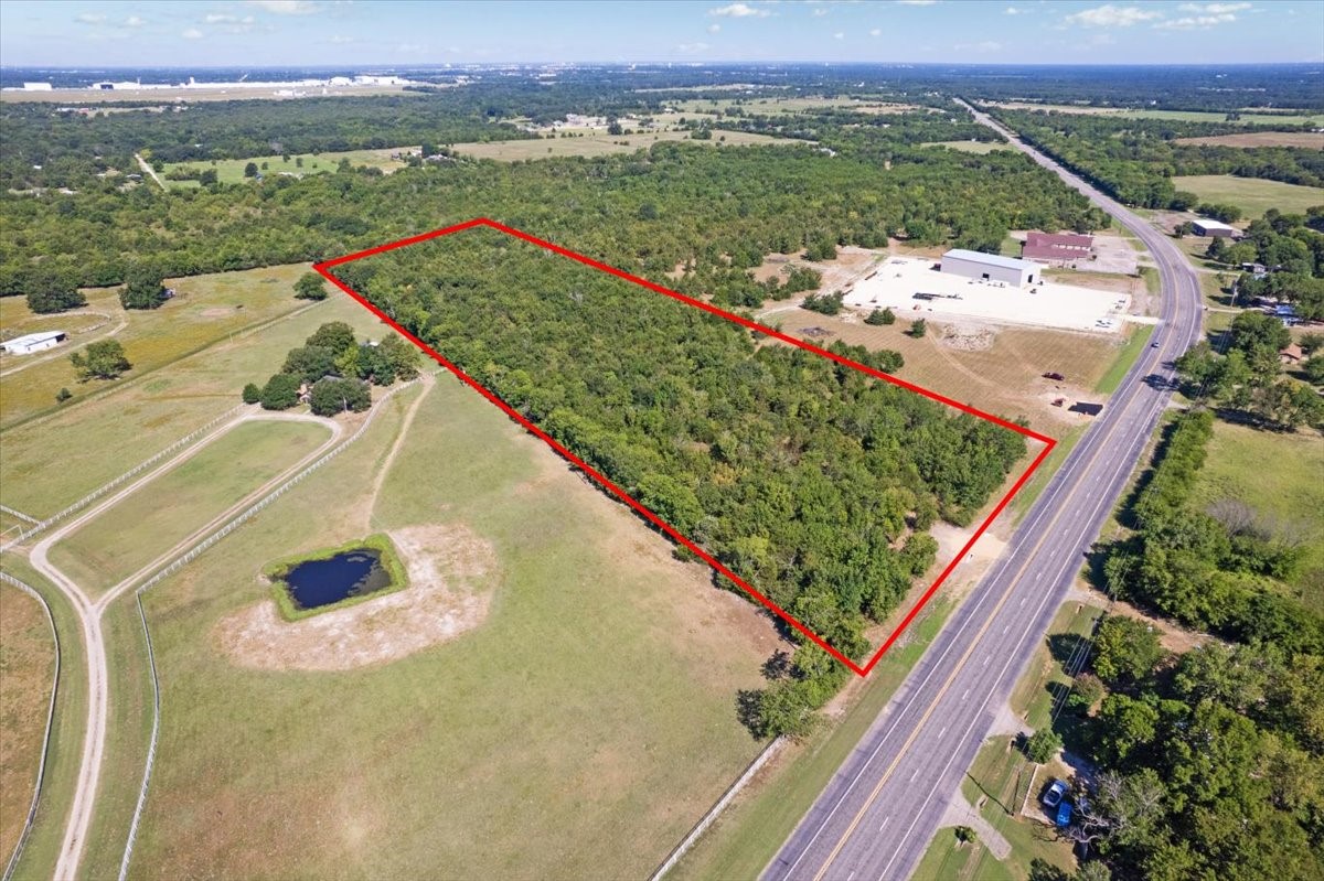 Land in Lone Oak