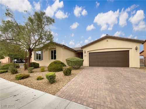 5512 Pride Mountain St, North Las Vegas, NV, 89031-7851 | Card Image