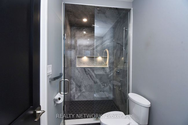 68 Mountain Brow Blvd, House other with 6 bedrooms, 6 bathrooms and 8 parking in Hamilton ON | Image 21