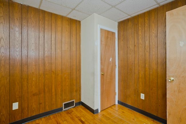 369 - 367 E Columbus Ave, Home with 9 bedrooms, 3 bathrooms and 3 parking in Springfield MA | Image 21