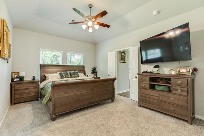 2234 Lake Forrest Dr, House other with 4 bedrooms, 2 bathrooms and 2 parking in West Columbia TX | Image 18