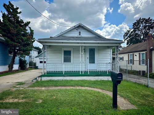 110 Taft Ave, YORK, PA, 17404-1828 | Card Image