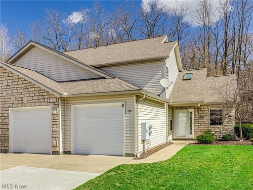 66 Falling Water Cir, Munroe Falls, OH, 44262-1804 | Card Image