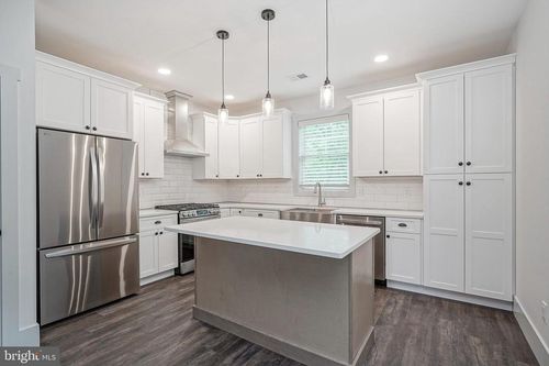 1208 Cedar Ave, VOORHEES, NJ, 08043-2243 | Card Image