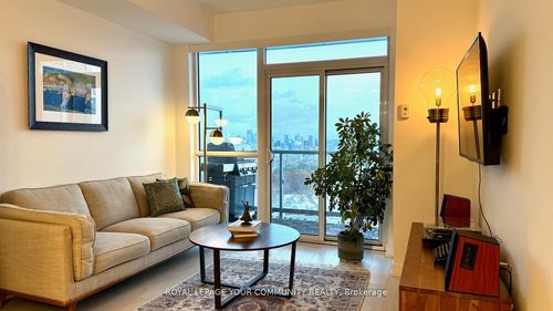 1806-501 St. Clair Ave W, Toronto, ON, M5P0A2 | Card Image