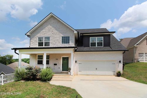 3376 Flagstaff Ln, Knoxville, TN, 37931-2940 | Card Image
