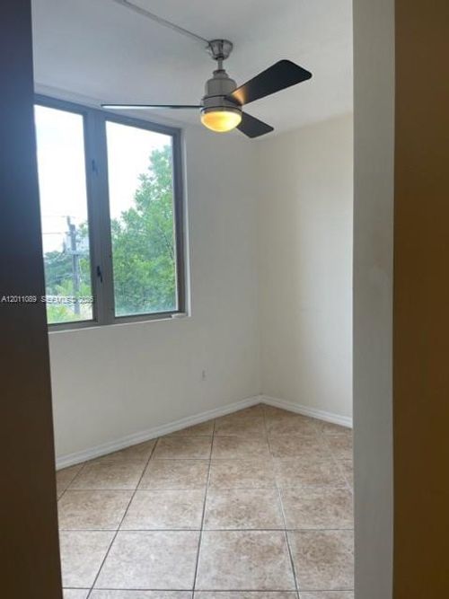 29-2630 Sw 28th St, Miami, FL, 33133-3870 | Card Image