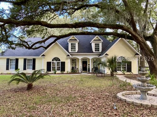 28 Barnwell Dr, Beaufort, SC, 29907-1171 | Card Image