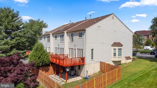16812 Winston Ln, Townhouse with 4 bedrooms, 4 bathrooms and null parking in WOODBRIDGE VA | Image 11
