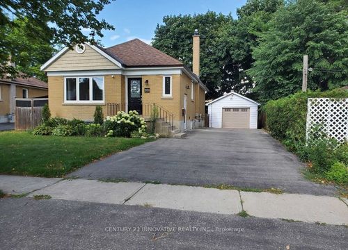 991 Hortop St, Oshawa, ON, L1G4P4 | Card Image