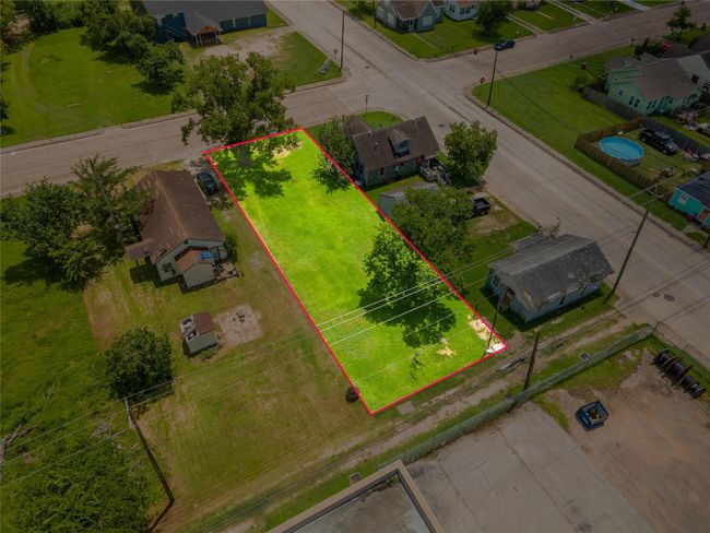 1026 W 4 Th St, Home with 0 bedrooms, 0 bathrooms and null parking in Freeport TX | Image 5