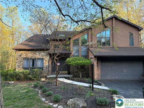 20 Highland Dr, FLEETWOOD, PA, 19522-9617 | Card Image