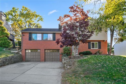 169 Elatan Dr, Pittsburgh, PA, 15243-1318 | Card Image