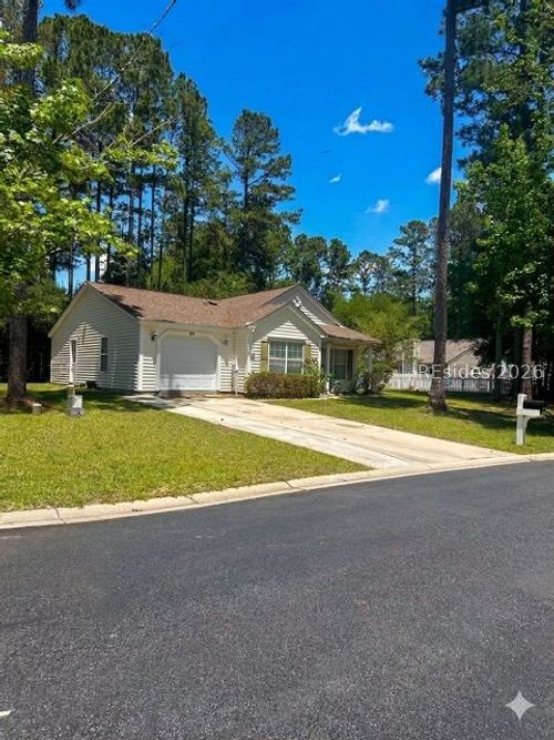 520 Greenfield Ct, Bluffton, SC, 29910-5855 | Card Image