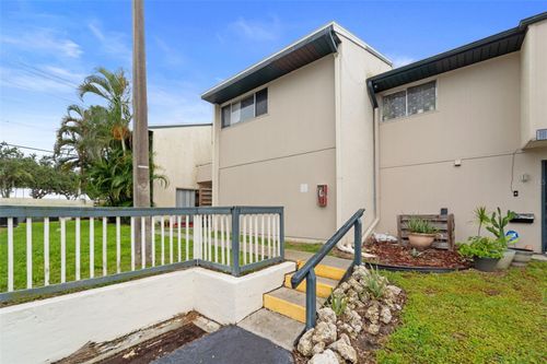 1112 Longfellow Rd, SARASOTA, FL, 34243-1215 | Card Image