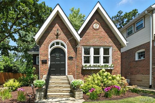 535 Central Pl, Kirkwood, MO, 63122-3806 | Card Image