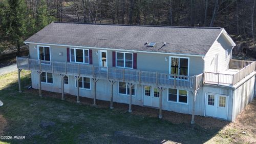 523B Creek Dr, Prompton, PA, 18456-6015 | Card Image